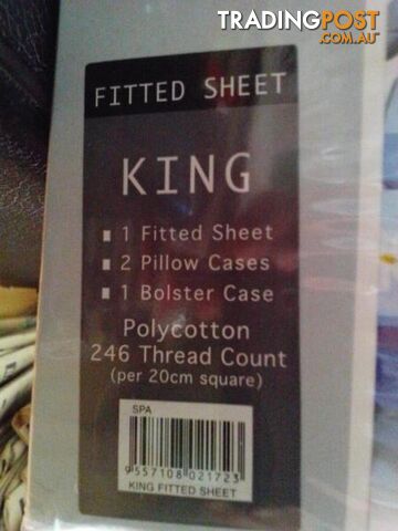 FITTED KING SIZE BEDSHEET