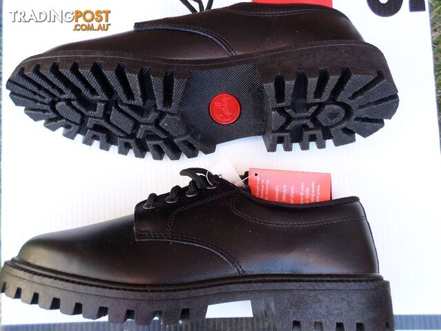 GROSBY BLACK LEATHER LACED SCHOOL/WORK SHOES - photo 2 of 4
