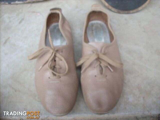 JAZZ SHOES-Camel - photo 2 of 2