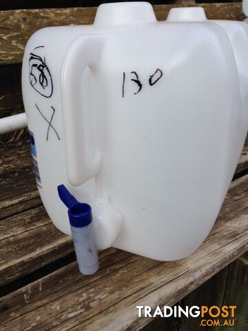 WATER CARRIER 10 Litre - photo 3 of 3