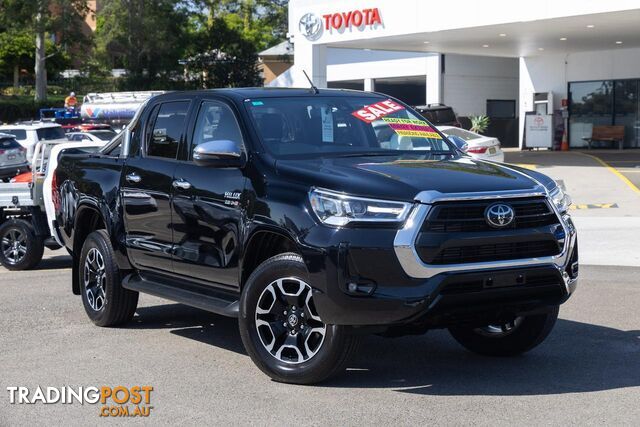 2020 TOYOTA HILUX DUAL CAB