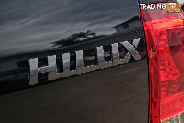 2020 TOYOTA HILUX   DUAL CAB