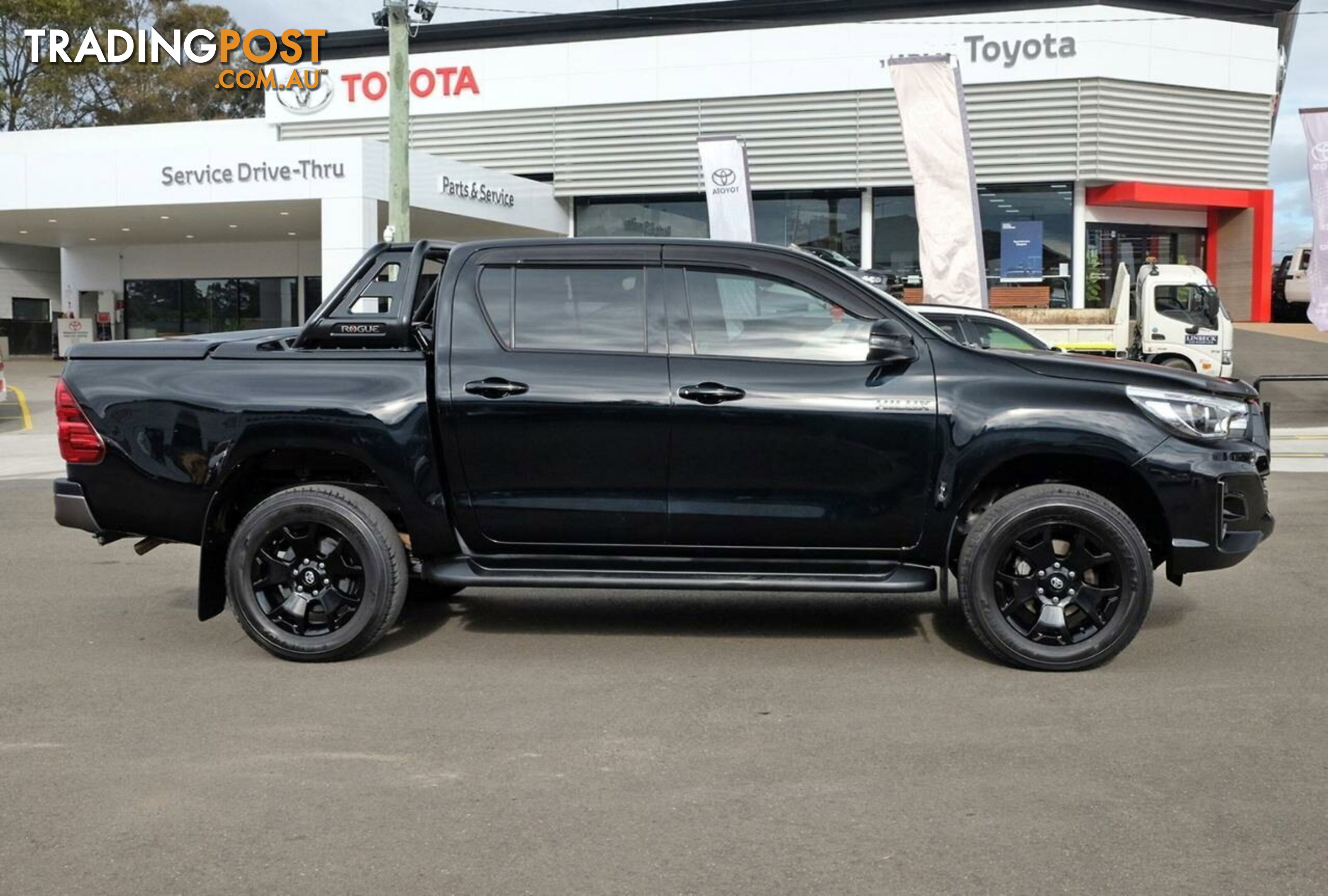 2020 TOYOTA HILUX   DUAL CAB