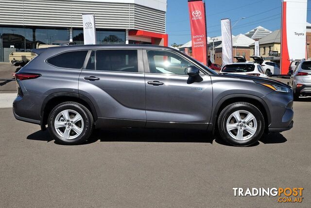 2023 TOYOTA KLUGER   SUV - photo 3 of 22