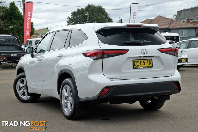 2022 TOYOTA KLUGER   SUV