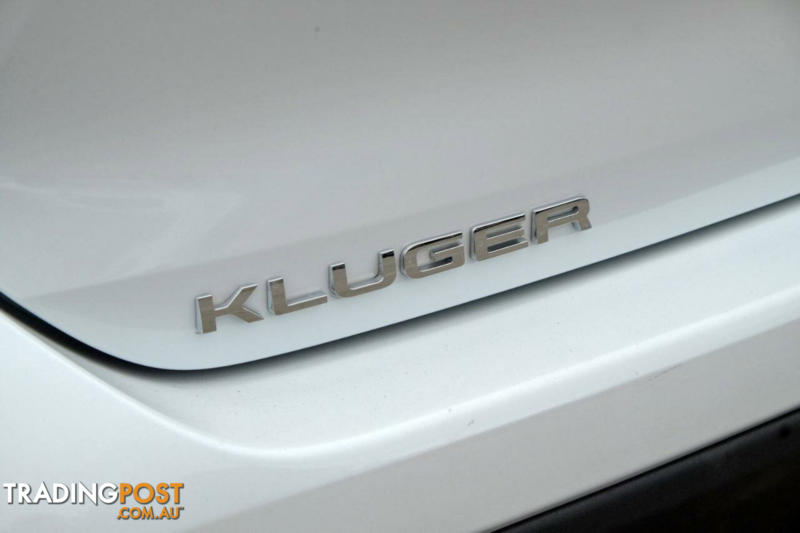 2022 TOYOTA KLUGER   SUV