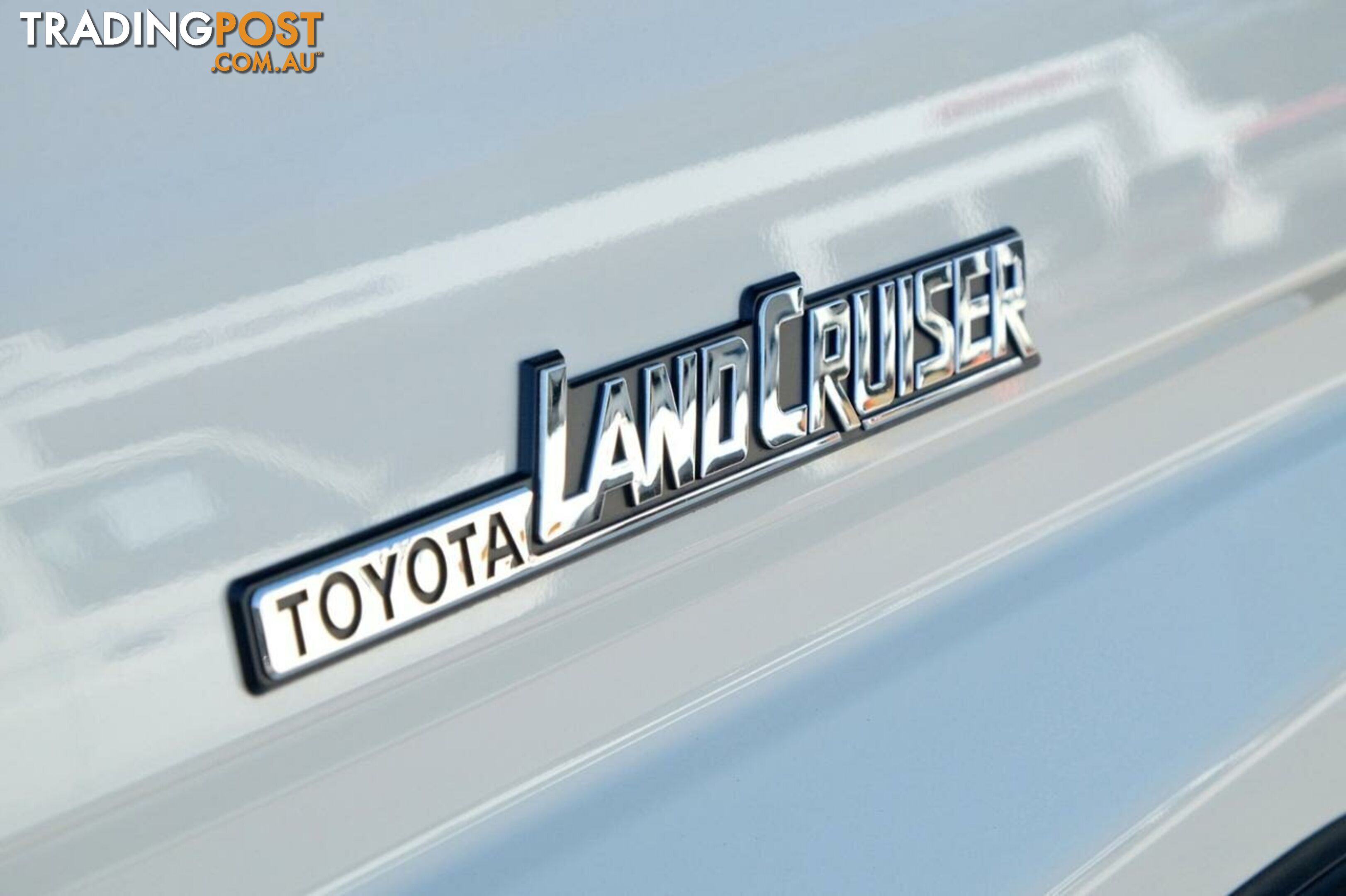 2024 TOYOTA LANDCRUISER   CAB CHASSIS