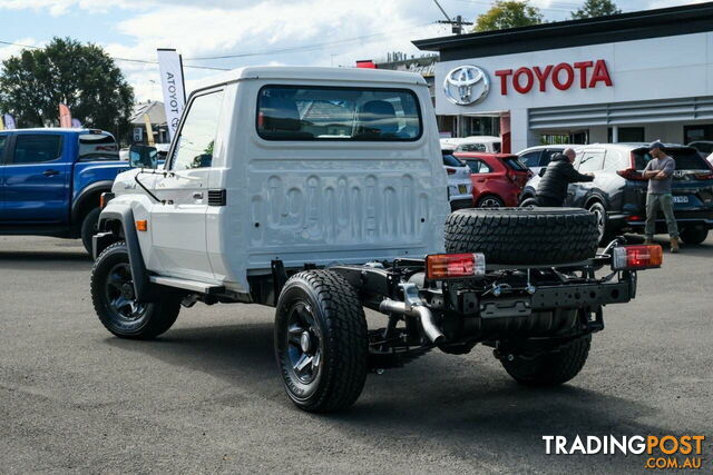 2024 TOYOTA LANDCRUISER   CAB CHASSIS