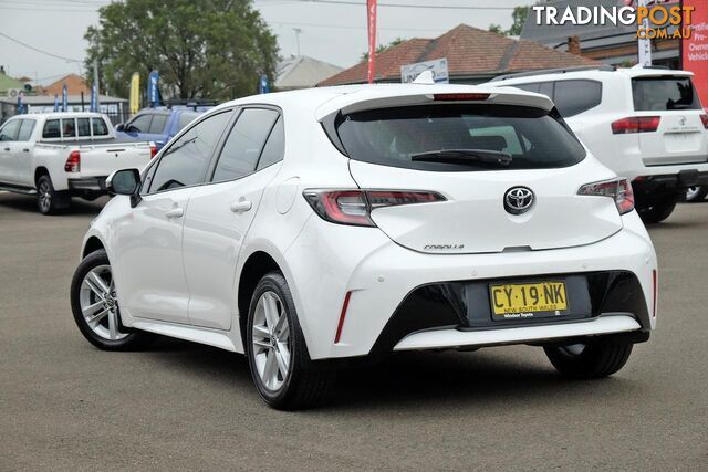 2020 TOYOTA COROLLA HATCHBACK - photo 2 of 22