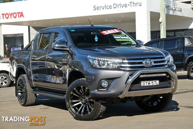 2017 TOYOTA HILUX SR5 4X4 DUAL CAB UTILITY