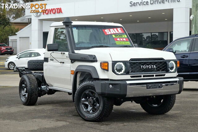 2024 TOYOTA LANDCRUISER   CAB CHASSIS