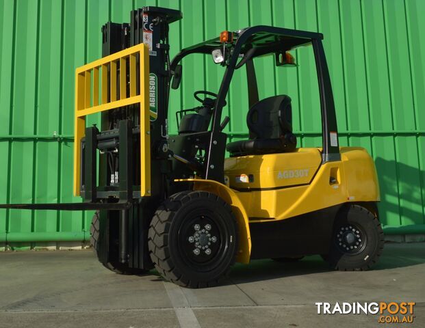 3 Tonne Forklift - 3 Stage Cont. Mast - Nationwide Delivery - ONLY $21,990 INC GST!!! - photo 2 of 15