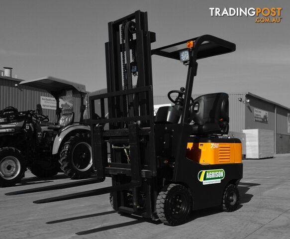 Brand New 2017 Electric Seated 1.1Tonne Forklift - 4 Solid Tyres - 2 Stage Mast!! - photo 2 of 20
