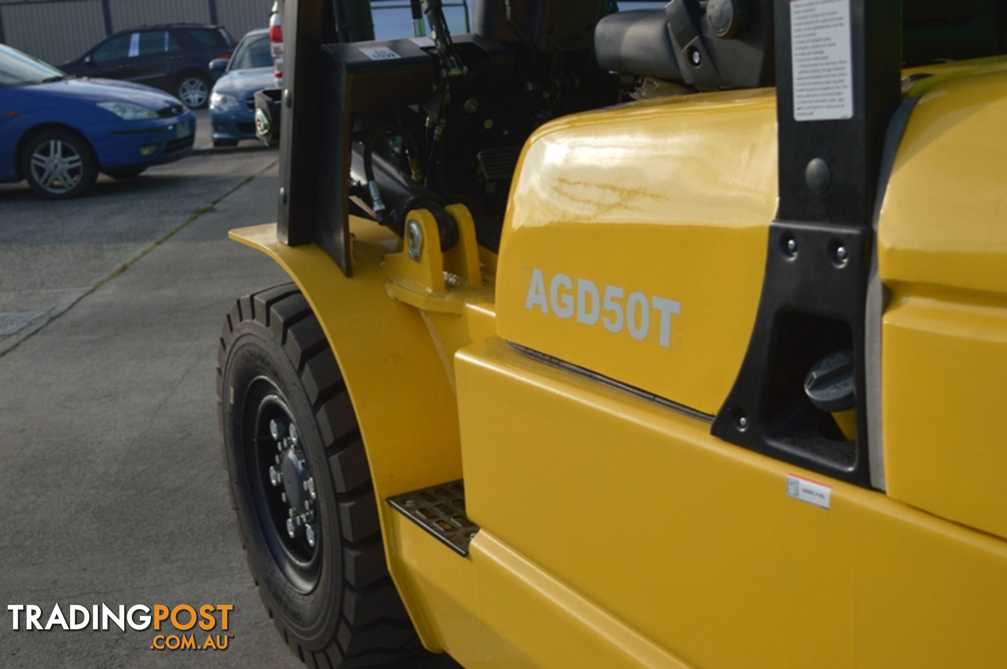  5 Tonne Forklift - 3 Stage Cont. Mast - Nationwide Delivery - PRICE SLASHED TO $32,990 INC GST