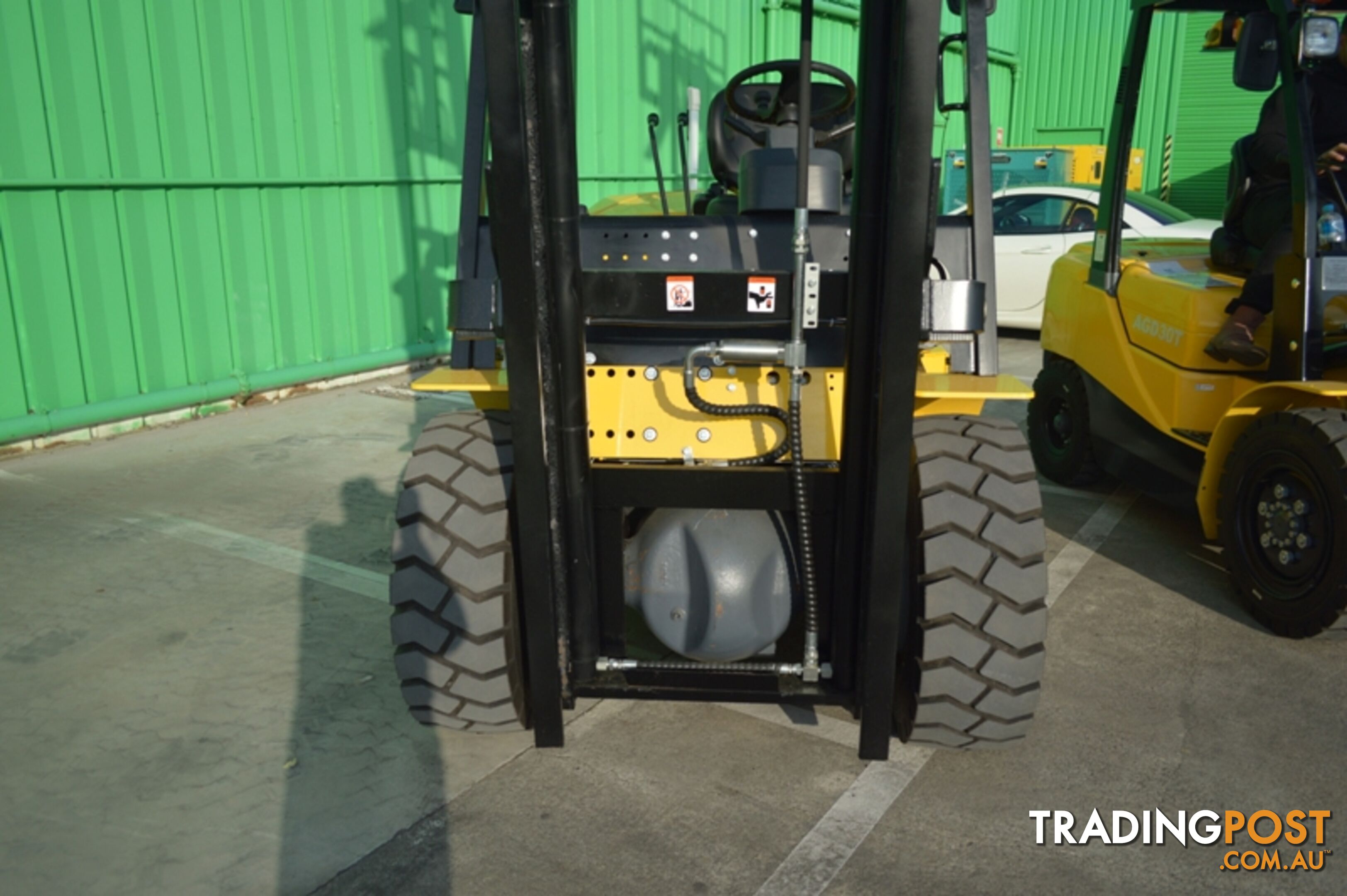  5 Tonne Forklift - 3 Stage Cont. Mast - Nationwide Delivery - PRICE SLASHED TO $32,990 INC GST