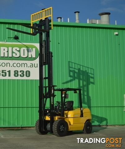  5 Tonne Forklift - 3 Stage Cont. Mast - Nationwide Delivery - PRICE SLASHED TO $32,990 INC GST