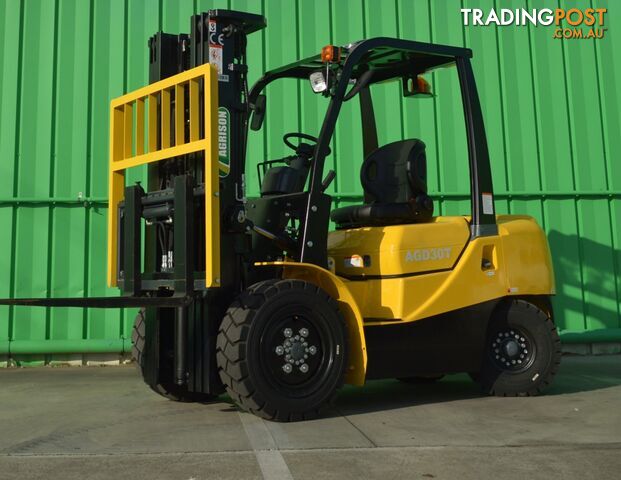 3 Tonne Forklift - 3 Stage Cont. Mast - Nationwide Delivery - ONLY $21,990 INC GST!!! - photo 2 of 19