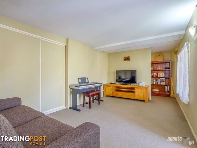 5 Melaleuca Court SOUTHSIDE QLD 4570