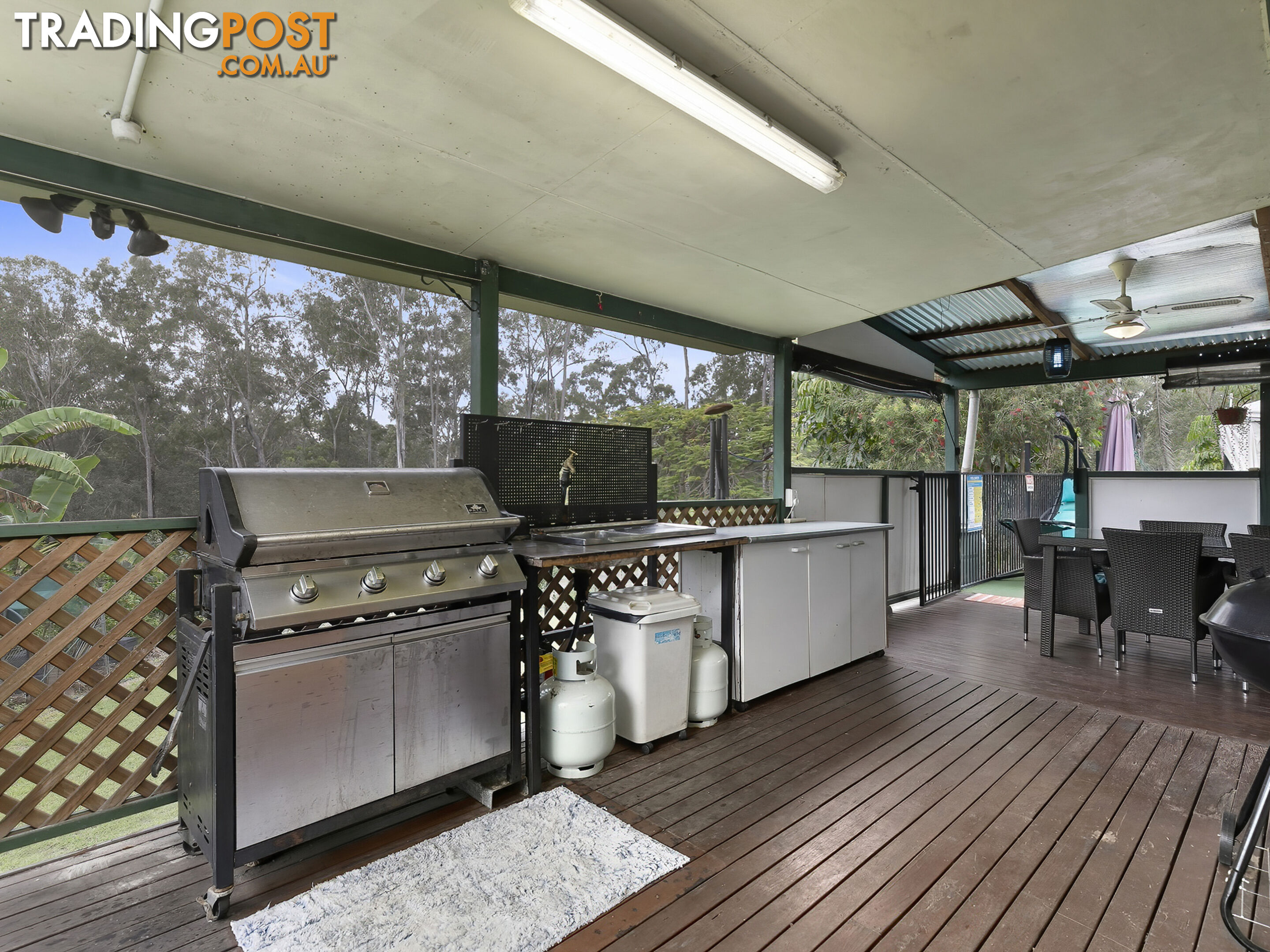 16 Varley Rd S Glenwood QLD 4570