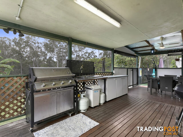 16 Varley Rd S Glenwood QLD 4570