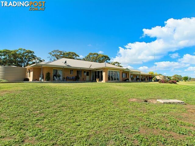 32 Hubbe Road Stanley Flat CLARE SA 5453