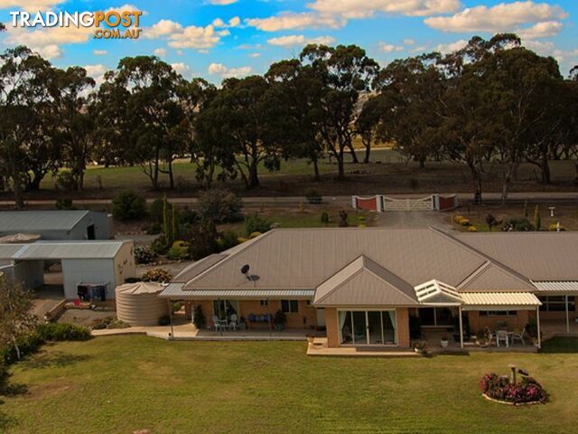 32 Hubbe Road Stanley Flat CLARE SA 5453