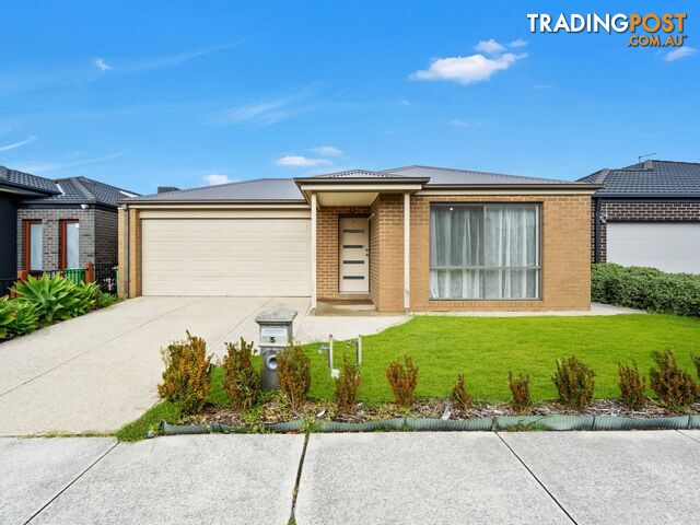 5 Just Joey Drive BEACONSFIELD VIC 3807