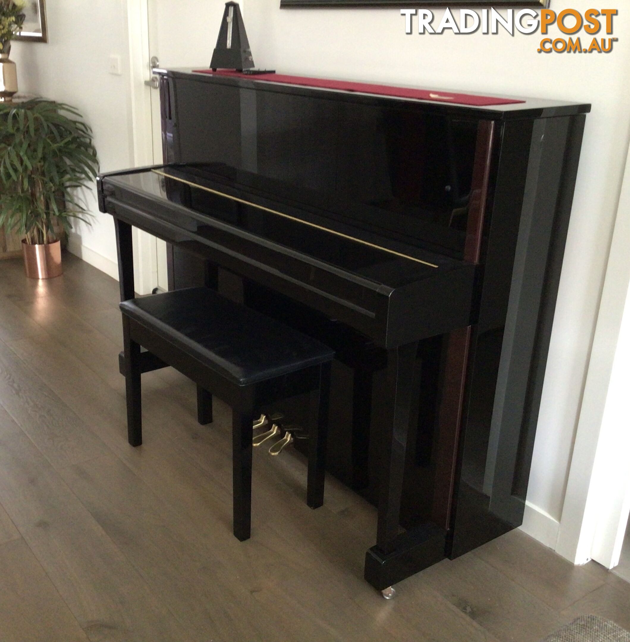 Yamaha upright piano