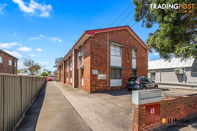 8/49 Thomas Street ASHFIELD NSW 2131