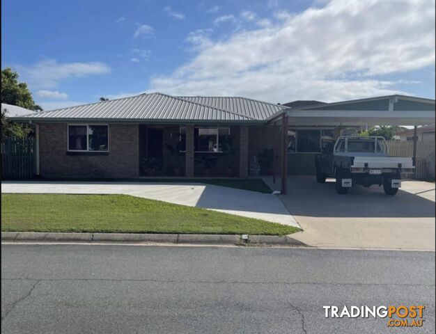 10 Ennio Court Mackay QLD 4740