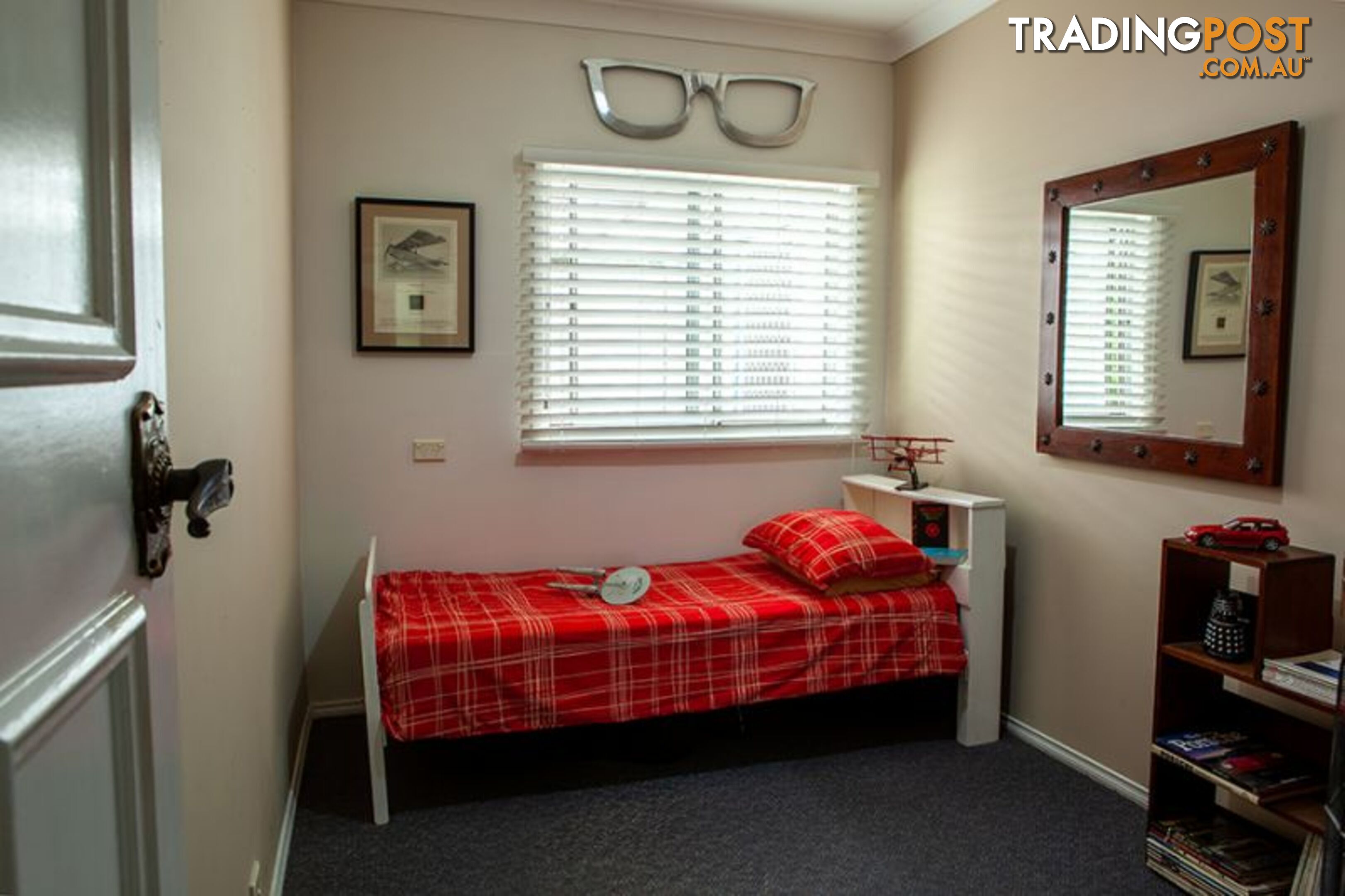 1 Ada Street Waratah NSW 2298