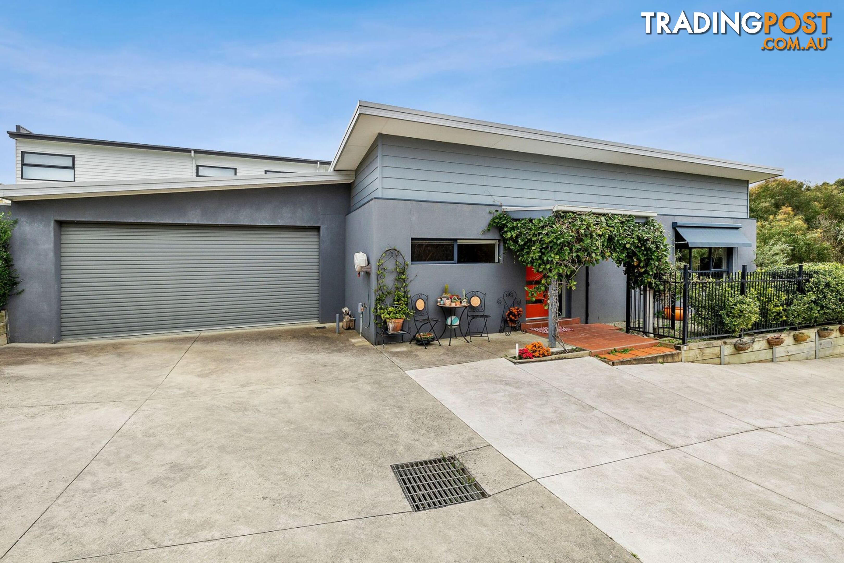 1 7 Saltbush pl Torquay VIC 3228