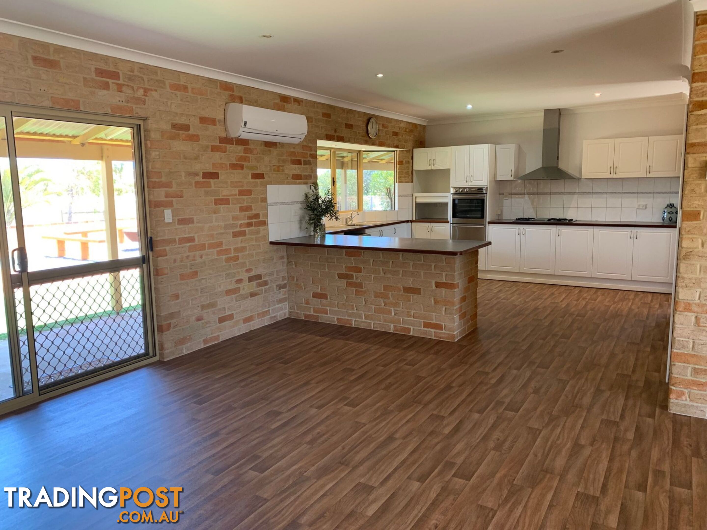 257 Giles Road Moonyoonooka WA 6532