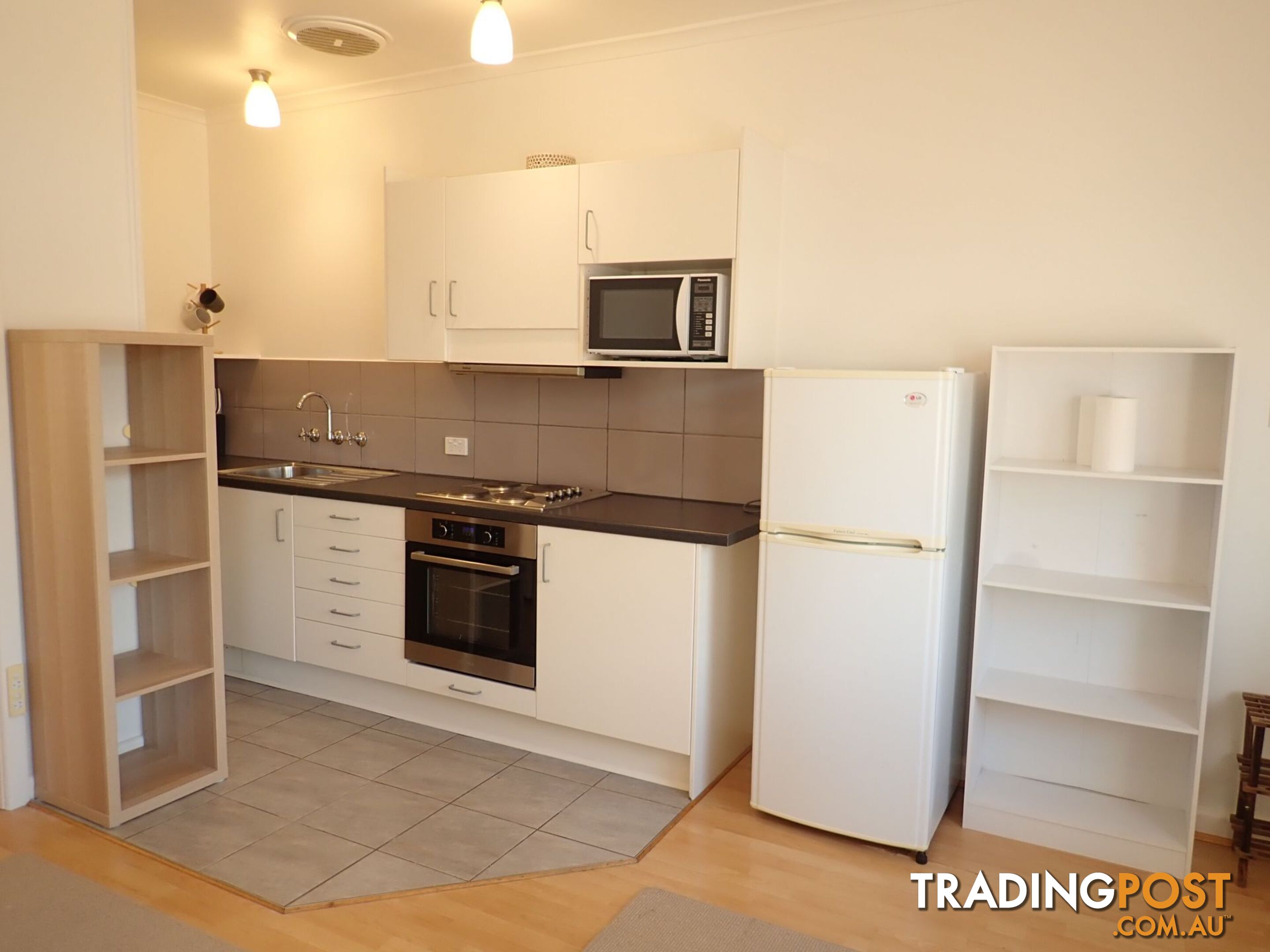 10 75 Westbury Street ST KILDA EAST VIC 3183