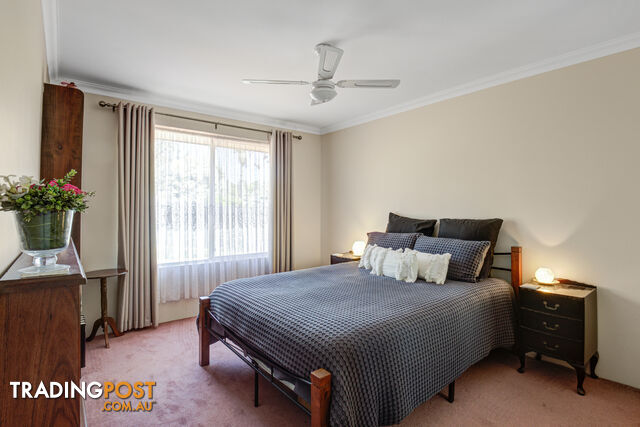 220 Viveash Road SWAN VIEW WA 6056