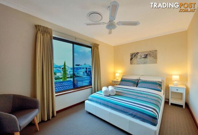 1 76 Ormsby Tce MANDURAH WA 6210