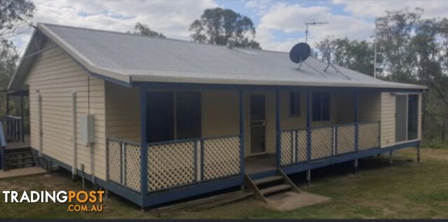 211 H H Innes road Horse Camp QLD 4671