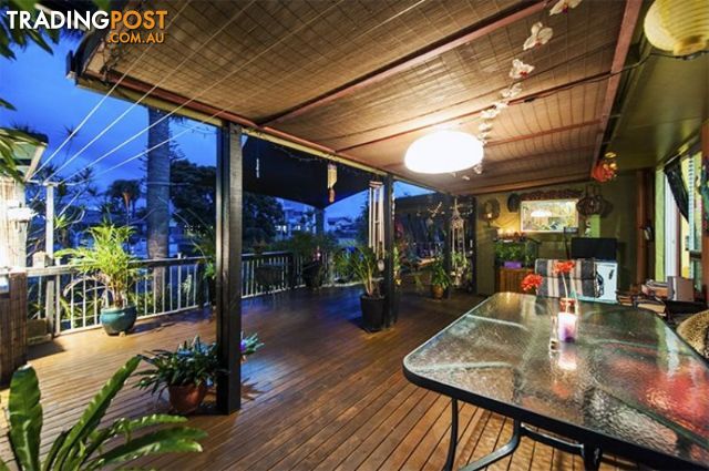 20 Key West Broadbeach Waters QLD 4218