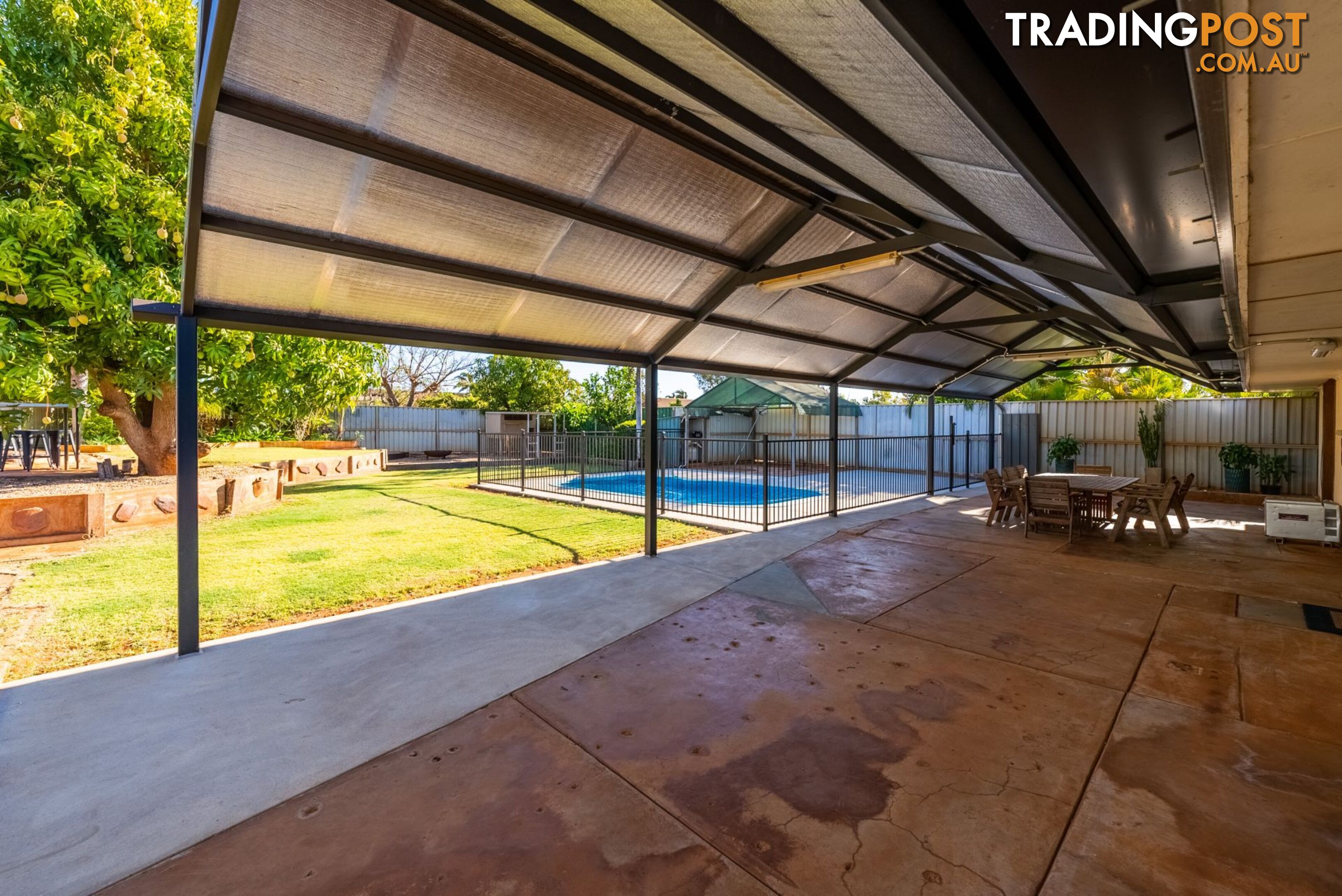 1 Giles Crescent DAMPIER WA 6713