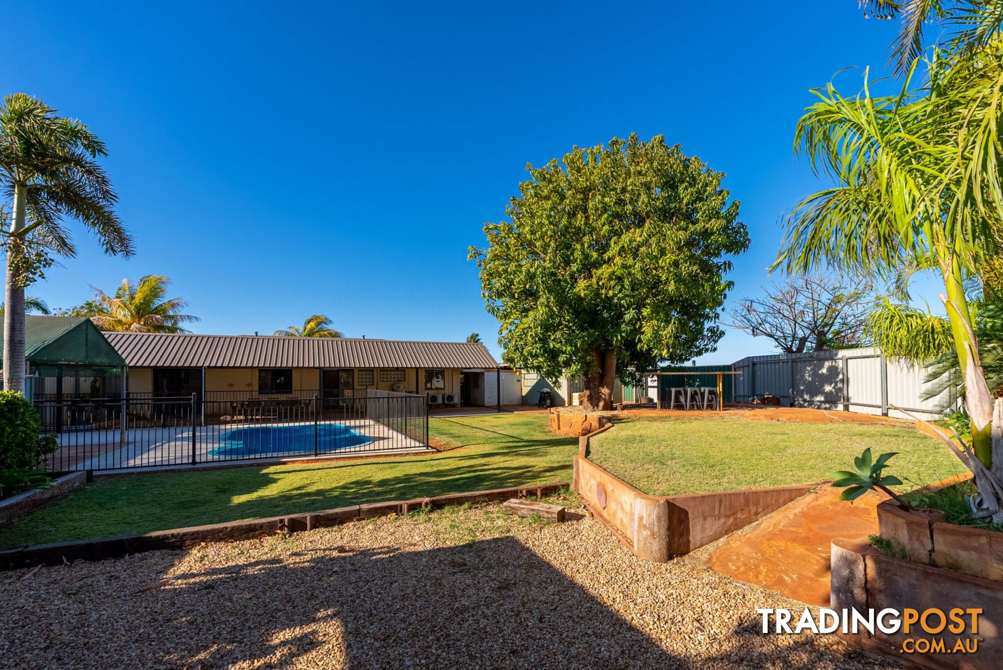 1 Giles Crescent DAMPIER WA 6713