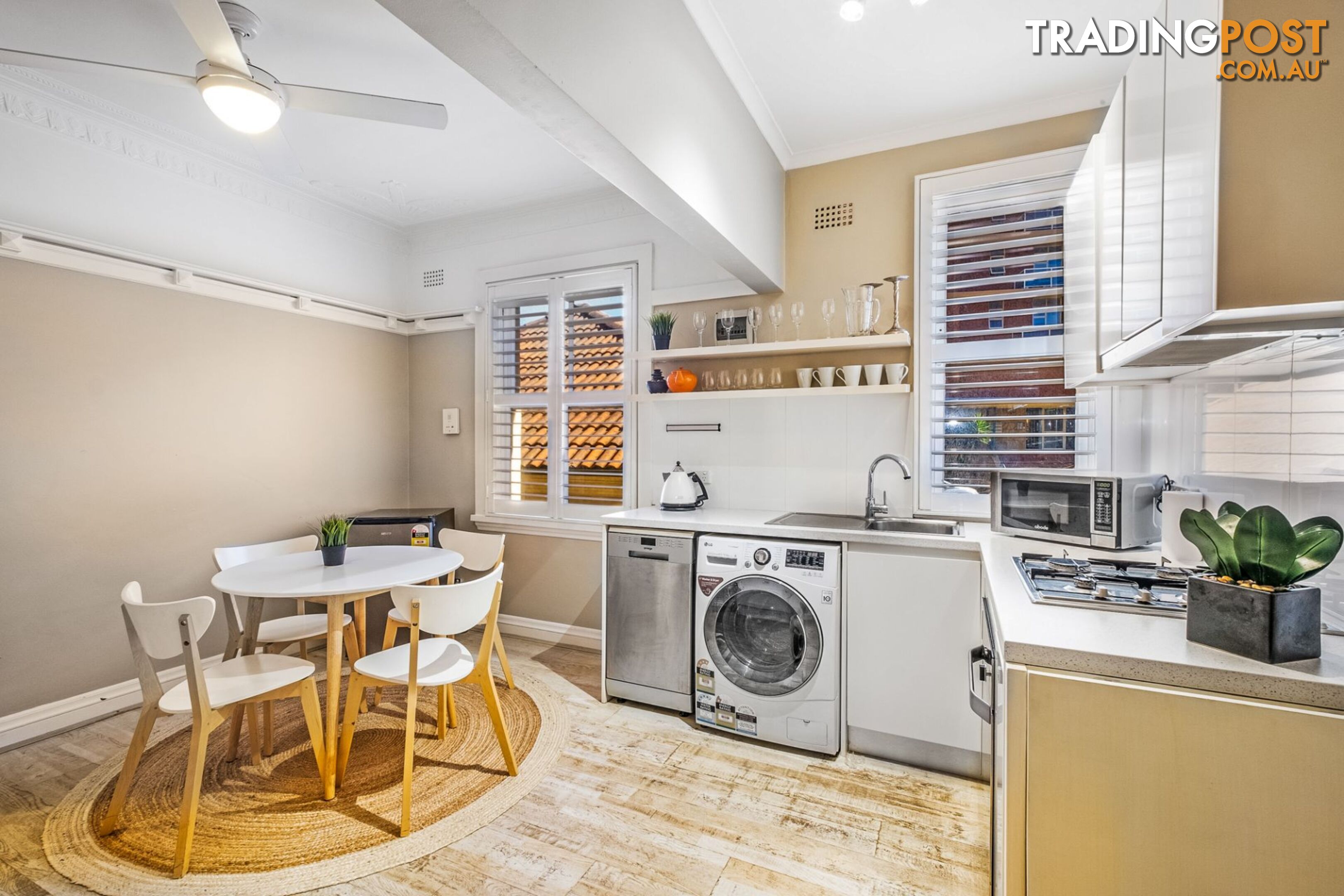 11 77 west esplanade Manly NSW 2095