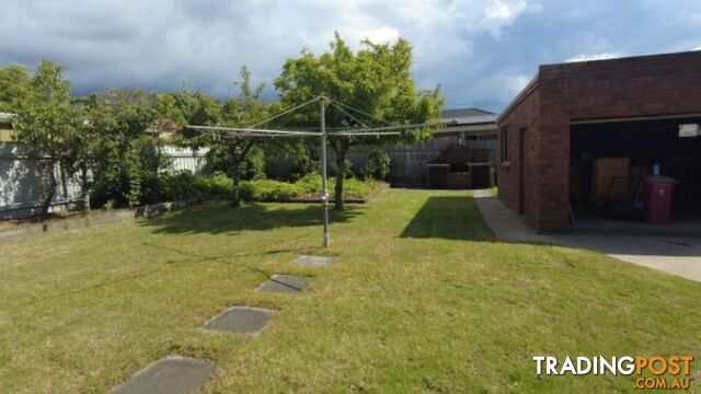 11 Rowland Crescent Summerhill TAS 7250