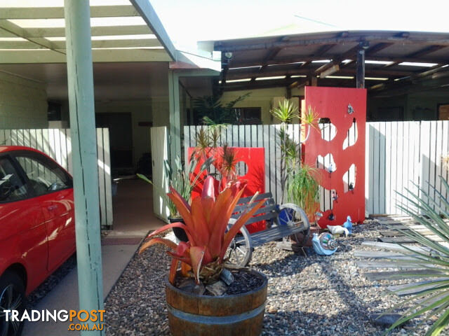 4 Tollington Road BOWEN QLD 4805