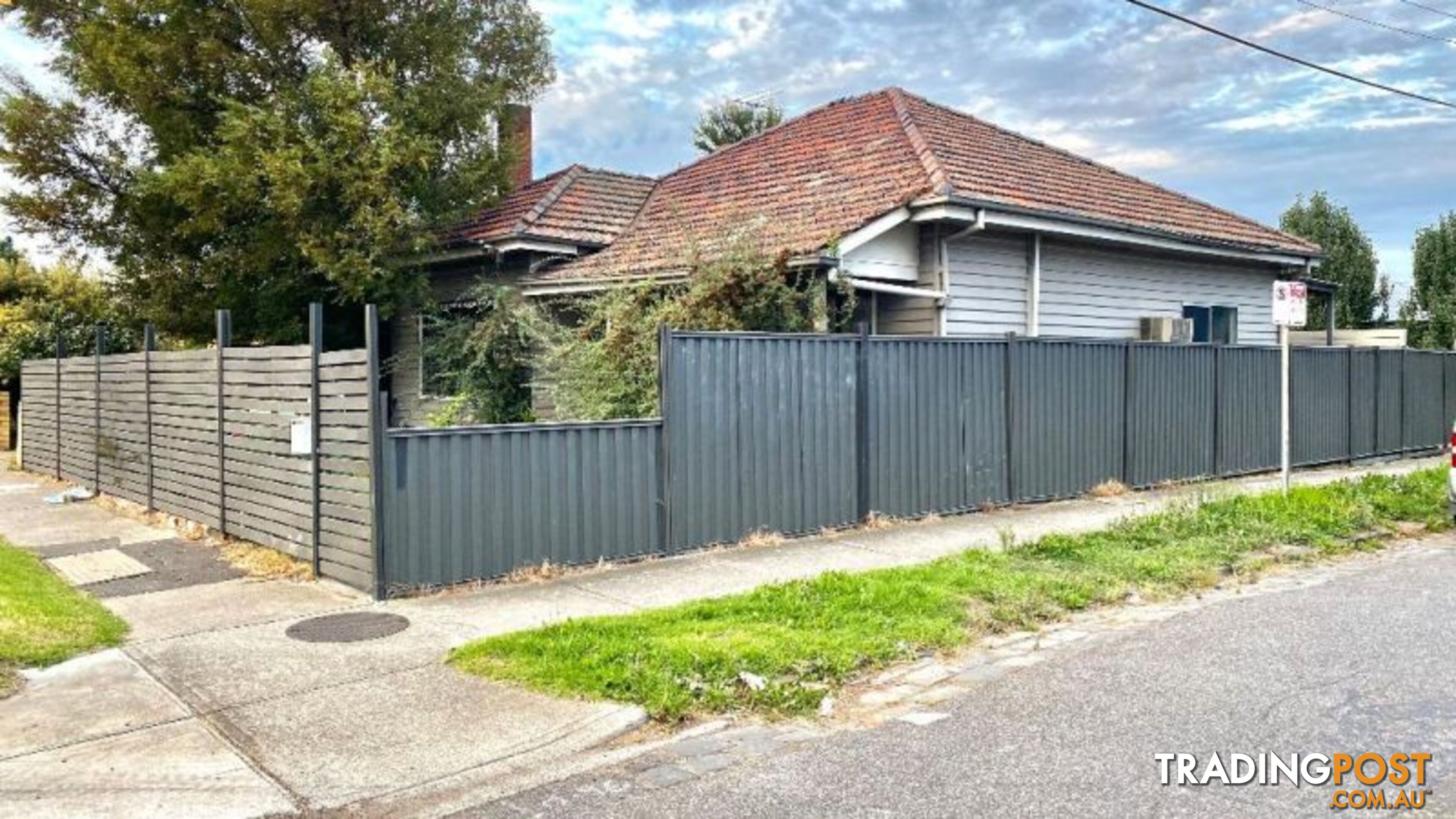 369 Williamstown road YARRAVILLE VIC 3013