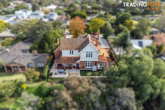 7 Daylesford Road Bassendean WA 6054