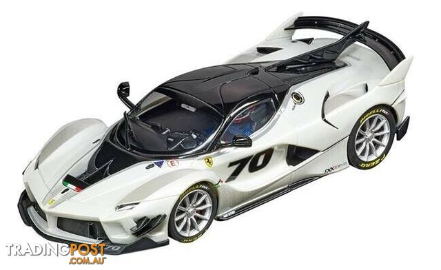 Carrera Evo Ferrari FXX K Evoluzione No.70 Slot Car SUIT Scalextric - CARRERA - Does not apply