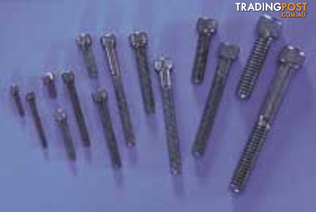 DUBRO 4-40 X 1IN CAP SCREWS 312 - DUBRO