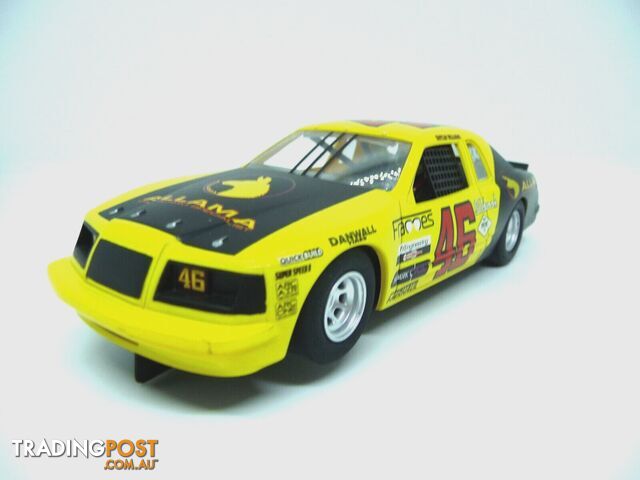 Scalextric C4088 1:32 FORD THUNDERBIRD YELLOW BLACK #46 Slot Car Suit Carrera - SCALEXTRIC - Does not apply