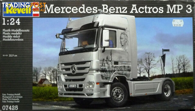 REVELL MERCEDES BENZ ACTROS MP 3 1:24 SCALE PLASTIC MODEL KIT