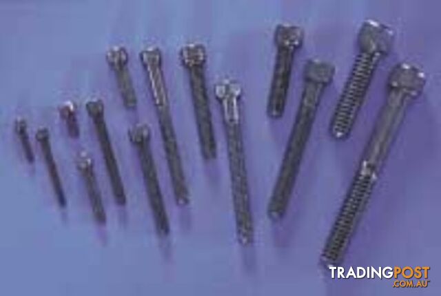 DUBRO 2.5X 8 SOCKET CAP SCRE 2117 - DUBRO
